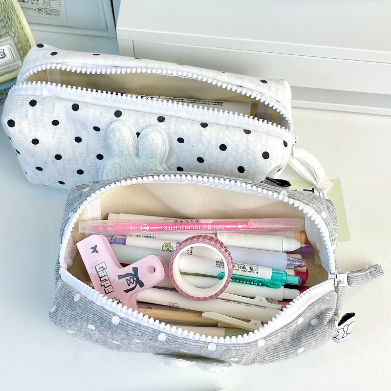 Piórnik z motywem króliczka Mi – Pencil Case Large recenzja i cena